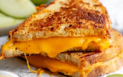 Gold’s Apple Dijon Mustard Grilled Cheese